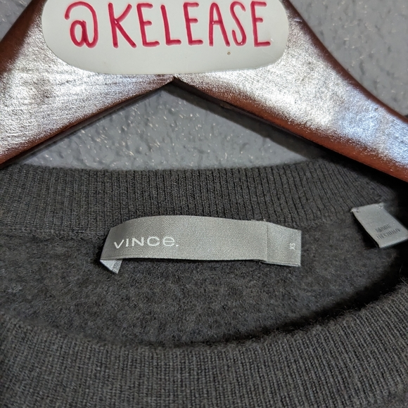 Vince Gray Cashmere sweater - Picture 3 of 7